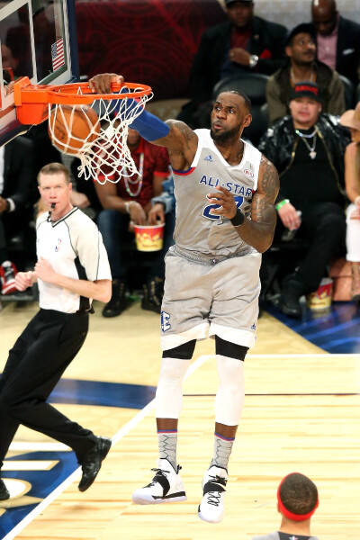 二年续约率 二年续约率