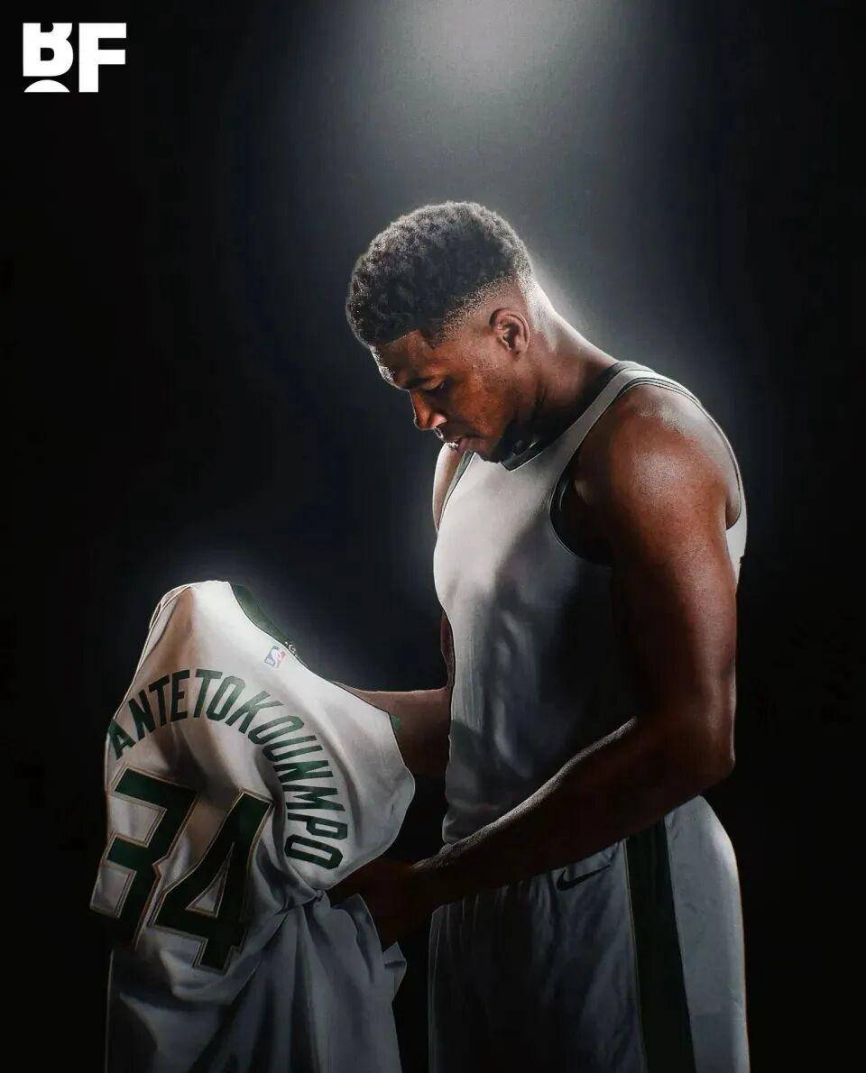 向本垒合拢 向本垒合拢